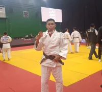 WhatsApp Image 2025-10-13 at 13.43.41 Beta Awari, atlet judo asal Kota Pontianak berhasil menyumbangkan medali pertama berupa perunggu pada PON XXI Bela Diri di Kudus.