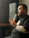Nasrullah dari Silam Event Service menjelaskan materi manajemen panggung dalam Essential Play Pontianak