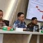 WhatsApp Image 2025-10-28 at 11.01.08 Wali Kota Pontianak Edi Rusdi Kamtono saat memimpin rapat koordinasi Tim Pengawasan Penyelenggaraan Perizinan Kota Pontianak.