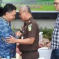 WhatsApp Image 2025-10-28 at 15.23.11 Wali Kota Pontianak Edi Kamtono apresiasi kinerja Kajari Aluwi dan sambut Agus Eko Pramono sebagai Kajari baru. Dorong sinergi Pemkot dan Kejaksaan jaga kota kondusif.