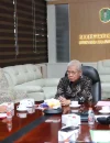 Sekda Kalbar Harisson saat mengikuti rapat koordinasi percepatan pembangunan Koperasi Desa Merah Putih secara virtual di Kantor Gubernur Kalbar.