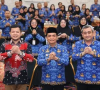 Wakil Wali Kota Pontianak Bahasan membuka sosialisasi Perpres Nomor 46 Tahun 2025 tentang Pengadaan Barang dan Jasa Pemerintah.