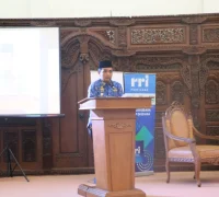 Wakil Wali Kota Pontianak Bahasan saat menyampaikan materi dalam Program Kita Indonesia dengan tema 'Anak Indonesia Barkarakter' yang digelar RRI Pontianak.