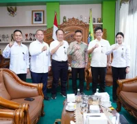 Wali Kota Pontianak Edi Rusdi Kamtono menerima kunjungan Kedeputian I Kantor Staf Presiden (KSP) dalam rangka verifikasi lapangan.