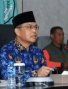 Gubernur Kalbar Ria Norsan mengikuti rakor kesiapan Natal dan Tahun Baru 2026 secara virtual.