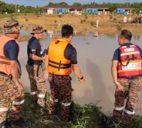 Dua remaja terseret arus dan tenggelam di sungai Sarawak.