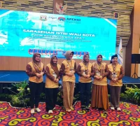 Yanieta Arbiastutie Kamtono memaparkan peran strategis istri wali kota dalam branding daerah di Sarasehan Nasional Bandar Lampung