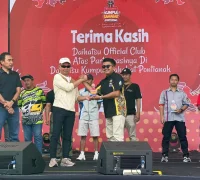 Wali Kota Pontianak Edi Rusdi Kamtono saat membuka event 'Kumpul Sahabat Pontianak' yang digelar Daihatsu.