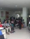 dr Gita Risti Novianti saat memberikan penyuluhan kepada pengunjung RSUD SSMA terkait bahaya virus Nipah.