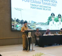 Wakil Wali Kota Pontianak Bahasan membuka Musrenbang RKPD Tingkat Kecamatan Pontianak Selatan Tahun 2027.