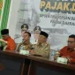 Sekretaris Daerah Kota Pontianak Amirullah membuka sosialisasi dan layanan Pajak Daerah Go Kecamatan (Gokatan) di Aula Kantor Camat Pontianak Tenggara.