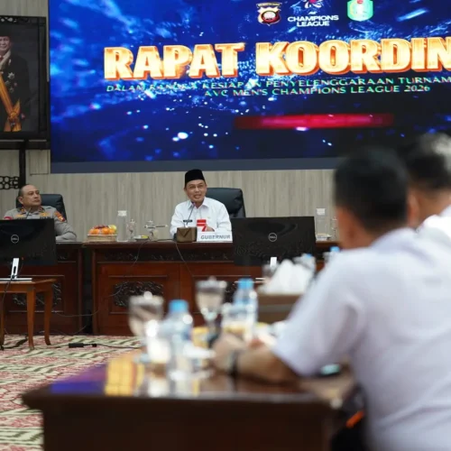 Gubernur Kalimantan Barat Ria Norsan memimpin rapat koordinasi persiapan AVC Men’s Champions League 2026 di Kantor Gubernur Kalbar, (15/4/2026).