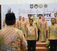 Prosesi pelantikan Ketua Dewan Pimpinan Kota (DPK) Ikatan Keluarga Alumni Pendidikan Tinggi Kepamongprajaan (IKAPTK) Kota Pontianak 2026-2031.