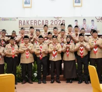 Foto bersama peserta Rakercab Gerakan Pramuka Kota Pontianak.