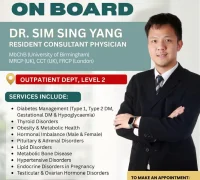 Poster ucapan selamat datang Dr. Sim Sing Yang sebagai dokter spesialis penyakit dalam di Normah Medical Specialist Centre Kuching.