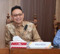 Wali Kota Pontianak Edi Rusdi Kamtono minta jajaran Pemerintahan Kota Pontianak terus memacu kinerja dalam memberikan pelayanan terbaik kepada masyarakat.