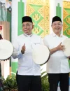 Sekretaris Daerah Kota Pontianak Amirullah menabuh rebana menandai dimulainya MTQ ke-34 Tingkat Kecamatan Pontianak Tenggara.