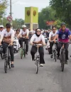 Rombongan Wali Kota se-Kalimantan peserta Raker Komwil V APEKSI Regional Kalimantan gowes bareng berkeliling mengitari Kota Pontianak.