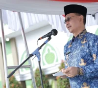 Wali Kota Pontianak Edi Rusdi Kamtono menyampaikan sambutan pada Upacara Hari Lahir Pancasila.