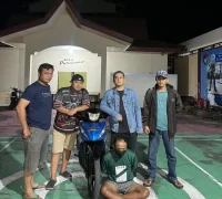 Polisi Polsek Pontianak Utara mengamankan pelaku pencurian motor di Siantan Tengah tanpa perlawanan di kediamannya.