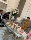 Wali Kota Pontianak Edi Rusdi Kamtono menjawab pertanyaan petugas Sensus Ekonomi 2026 di kediaman pribadinya.