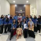 Petugas dan aksesor akreditasi Perpustakaan Pontianak berfoto bersama usai tinjauan lapangan, Senin (29/6/2026).