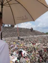 Wali Kota Pontianak Edi Rusdi Kamtono saat meninjau tumpukan sampah di TPA Batulayang Pontianak Utara.