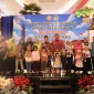 Wakil Wali Kota Pontianak Bahasan bersama pengurus GOW Kota Pontianak berfoto bersama anak-anak.