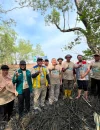 Inovasi GEO MANGROVE RB-5 berbasis limbah ban bekas dipadukan dengan penanaman mangrove sebagai solusi mengatasi abrasi pantai di Kubu Raya.