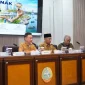 Wali Kota Pontianak saat berdiskusi dengan komunitas dalam agenda Pontianak Memanggil Komunitas di Aula Rohana Muthalib Bapperida Pontianak, Selasa (4/8/2026).