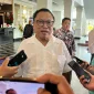 Oesman Sapta Odang (OSO), tokoh nasional yang memberikan uang saku kepada 633 peserta MTQ XXXIV Kalbar.