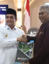 Wakil Wali Kota Pontianak Bahasan mengukuhkan Ario Sabrang dan pengurus Rumah Komunitas Pontianak (Rumpon) periode 2026–2029.