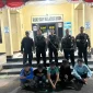 Polisi mengamankan sejumlah anak yang diduga terlibat tawuran di Jalan Kom Yos Sudarso, Pontianak.