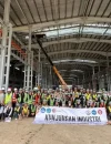Mahasiswa Polnep mengunjungi proyek Kuching Urban Transportation System di Sarawak untuk mempelajari teknologi ART. (Foto: Suara Sarawak)