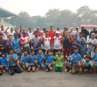 Wali Kota Pontianak Edi Rusdi Kamtono membuka Kejuaraan Renang Antarklub 2026 di Kolam Renang Ampera.