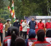 Wali Kota Pontianak Edi Rusdi Kamtono meresmikan Posko Segar Relawan Karang Taruna Kota Pontianak di halaman PMI Kota Pontianak untuk mendukung penanganan karhutla.