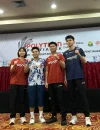 Pemain ganda campuran Indonesia Apriyani Rahayu (dua dari kiri) dalam sesi foto konferensi pers Pontianak International Challenge 2026 di Pontianak, Kalimantan Barat, Senin (24/8/2026).