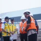 Wali Kota Pontianak Edi Rusdi Kamtono meninjau kondisi Waduk Penepat di Kuala Mandor B, Kubu Raya, Kamis (27/8/2026).