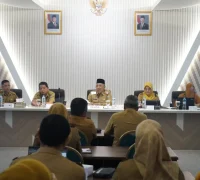 Sekda Kota Pontianak Amirullah saat menyampaikan pentingnya komitmen OPD dalam pelaksanaan MCSP 2026.