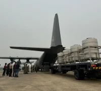 Operasi pembenihan awan Sarawak untuk menambah cadangan air di wilayah dekat perbatasan Malaysia-Indonesia. (Foto: UKAS)