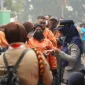Insan Maritim Peduli menyalurkan bantuan sembako dan air bersih kepada ojol dan warga Pontianak di tengah kabut asap.