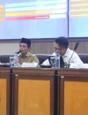 Wakil Wali Kota Pontianak Bahasan saat memimpin rapat Forum Lalu Lintas dan Angkutan Jalan di Bapperida Pontianak, Senin (14/69/2026).