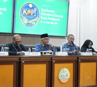 Sekretaris Daerah Kota Pontianak Amirullah membuka kegiatan Bimbingan Teknis dan Sosialisasi Penyusunan Proposal, di Aula Rohana Muthalib, Bapperida Pontianak, Kamis (17/9/2026).
