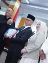 Wali Kota Pontianak menyerahkan Rancangan Peraturan Daerah tentang Perubahan APBD Kota Pontianak Tahun Anggaran 2026 dalam Rapat Paripurna di DPRD Pontianak, Jumat (18/9/2026).