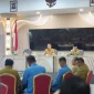 Wali Kota Pontianak Edi Rusdi Kamtono saat memimpin rapat koordinasi jajaran Pemkot Pontianak di Aula SSA Kantor Wali Kota Pontianak, Senin (28/9/2026).
