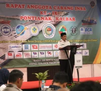 Wakil Wali Kota Pontianak Bahasan saat membuka Rapat Anggota Cabang (RAC) IX DPC INSA Pontianak di Hotel Golden Tulip, Rabu (30/9/2026).