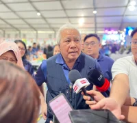 Deputi Premier Sarawak Datuk Amar Awang Tengah Ali Hasan menyampaikan rencana pembukaan kantor perdagangan dan pariwisata Sarawak di Pontianak. (Foto: Istimewa)