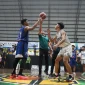 Wali Kota Pontianak Edi Rusdi Kamtono saat membuka Kejuaraan Bola Basket Wali Kota Cup II di GOR Perbasi Pontianak, Minggu (4/10/2026) malam.