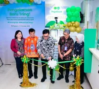 Peluncuran ATM Emas Pegadaian di Kantor Cabang Damai Balikpapan untuk memudahkan investasi emas fisik.