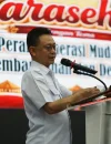 Wali Kota Pontianak Edi Rusdi Kamtono saat menjadi narasumber dalam Sarasehan Pendidikan Politik Masyarakat di Hotel Ibis, Rabu (21/10/2026).